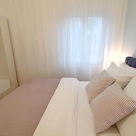 Seaview Apartment With Balcony And Terrace Barac Цриквеница Экстерьер фото