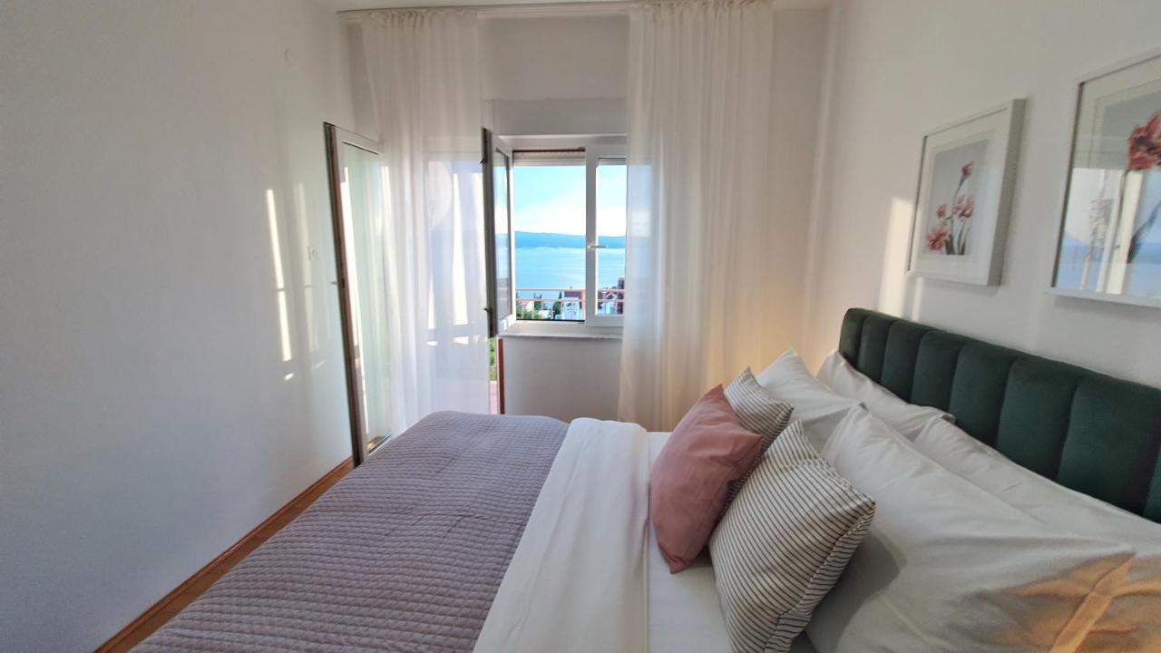 Seaview Apartment With Balcony And Terrace Barac Цриквеница Экстерьер фото
